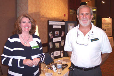 (left to right) Exhibitor Deborah N. Smith and Presenter Roger Wernow 